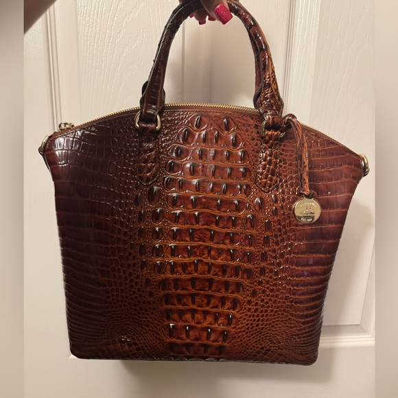 Brahmin Large Duxbury Satchel
Straps Included - Picture 4 of 5